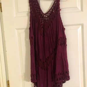 Red short sleeve top